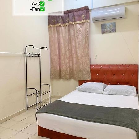 Homestay Kuala Terengganu Near Batu Burok, Hospital Hsnz, Ktcc Mall, Drawbridge A Екстер'єр фото