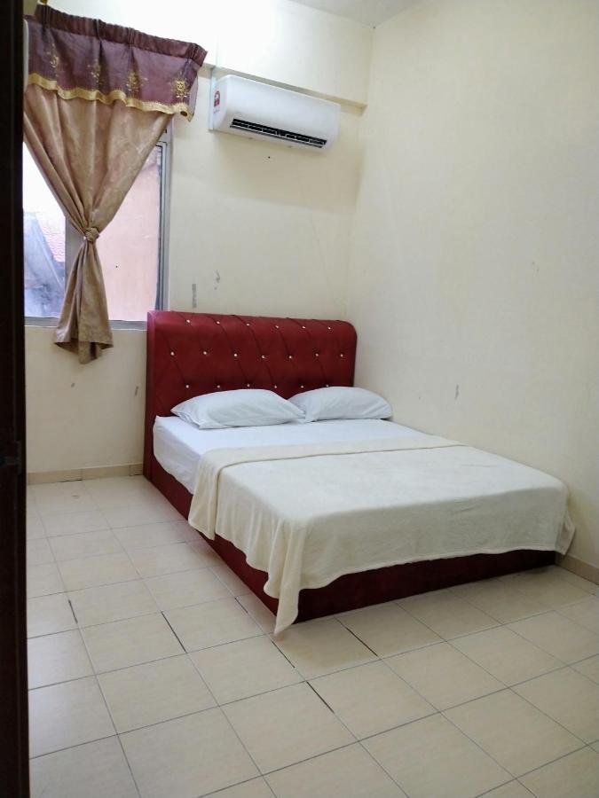 Homestay Kuala Terengganu Near Batu Burok, Hospital Hsnz, Ktcc Mall, Drawbridge A Екстер'єр фото